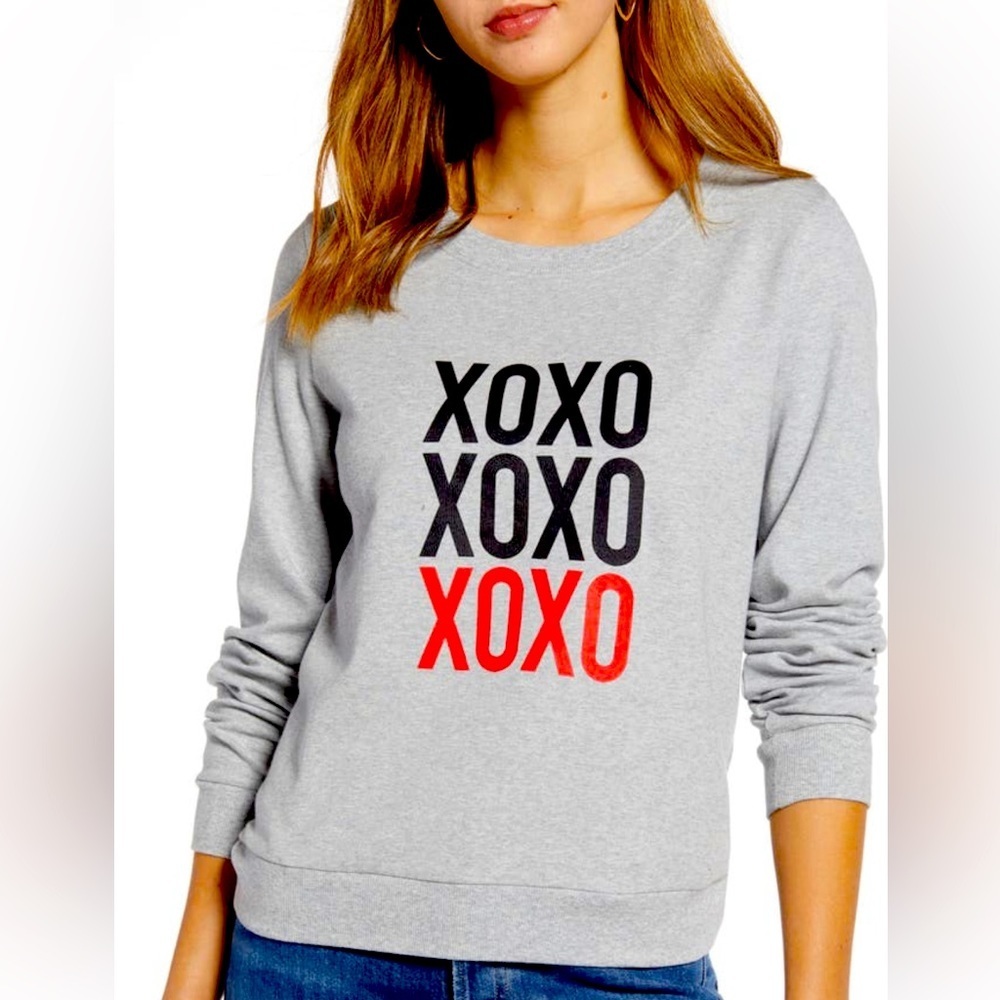 1901 XOXO Graphic Sweatshirt